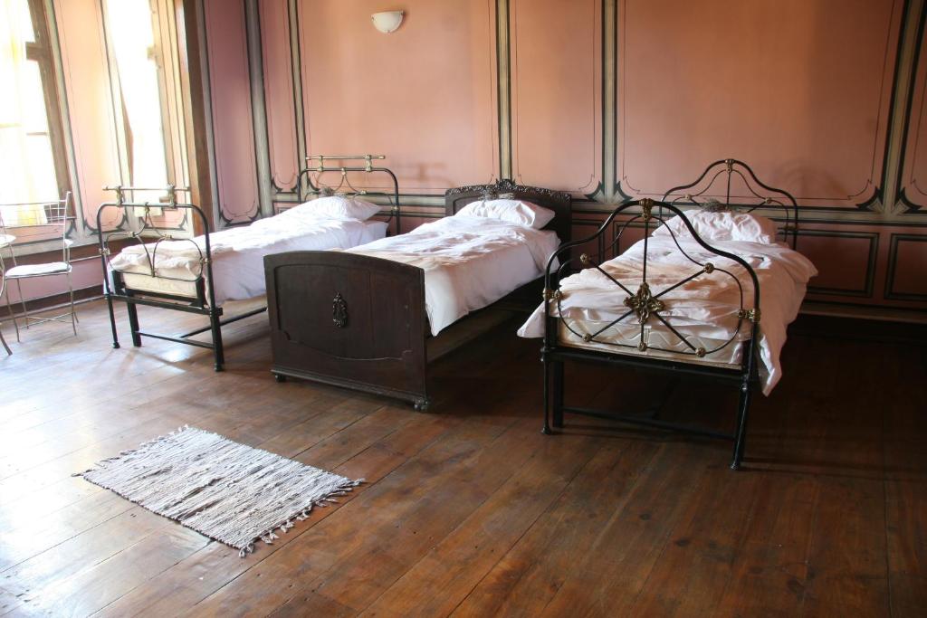 Guest House Old Plovdiv - Quadruple Room With Shared Bathroom