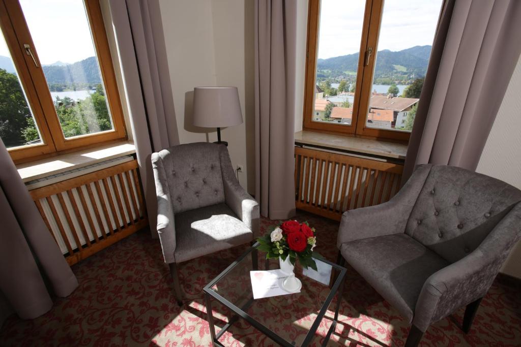 Nespecifikovaný výhled na hory nebo výhled na hory při pohledu z hotelu