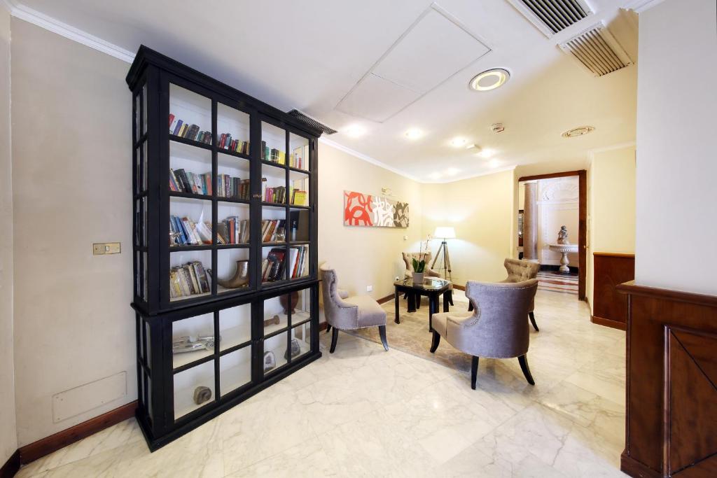 Hotel Traiano - Resim 15