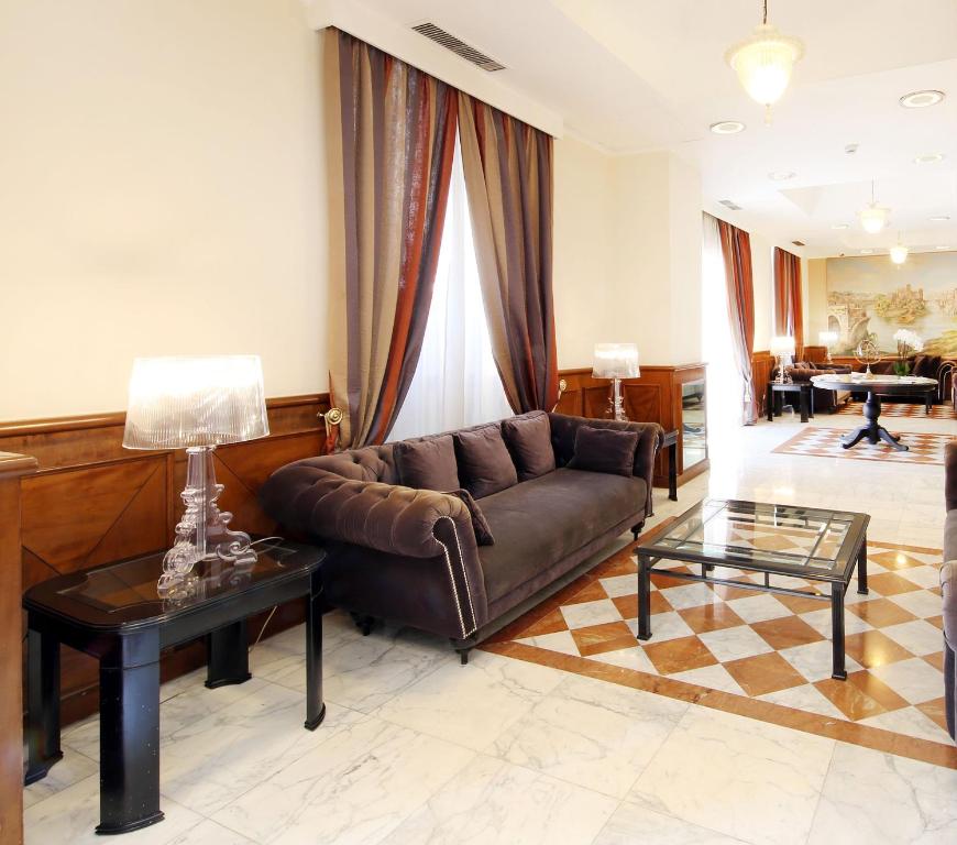 Posezení v ubytování Hotel Traiano