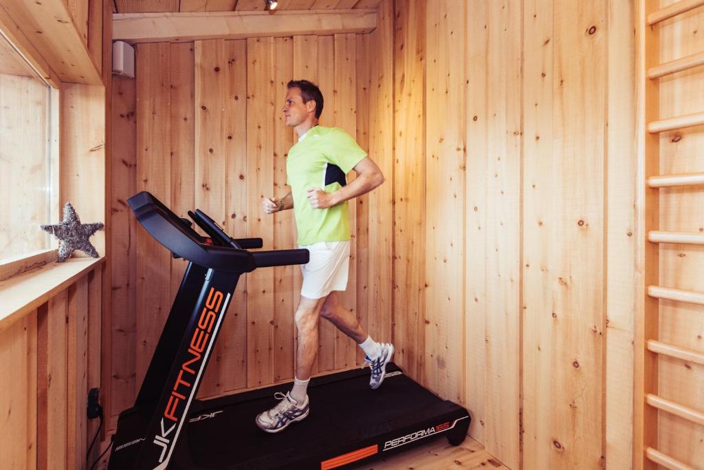 Fitness centrum a/nebo fitness zařízení v ubytování Berghotel Jochgrimm - Your Dolomites Home