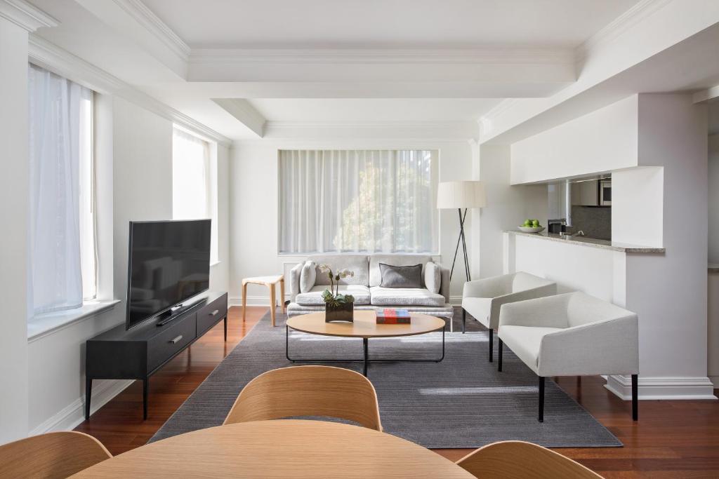 AKA Sutton Place - Two Bedroom Deluxe
