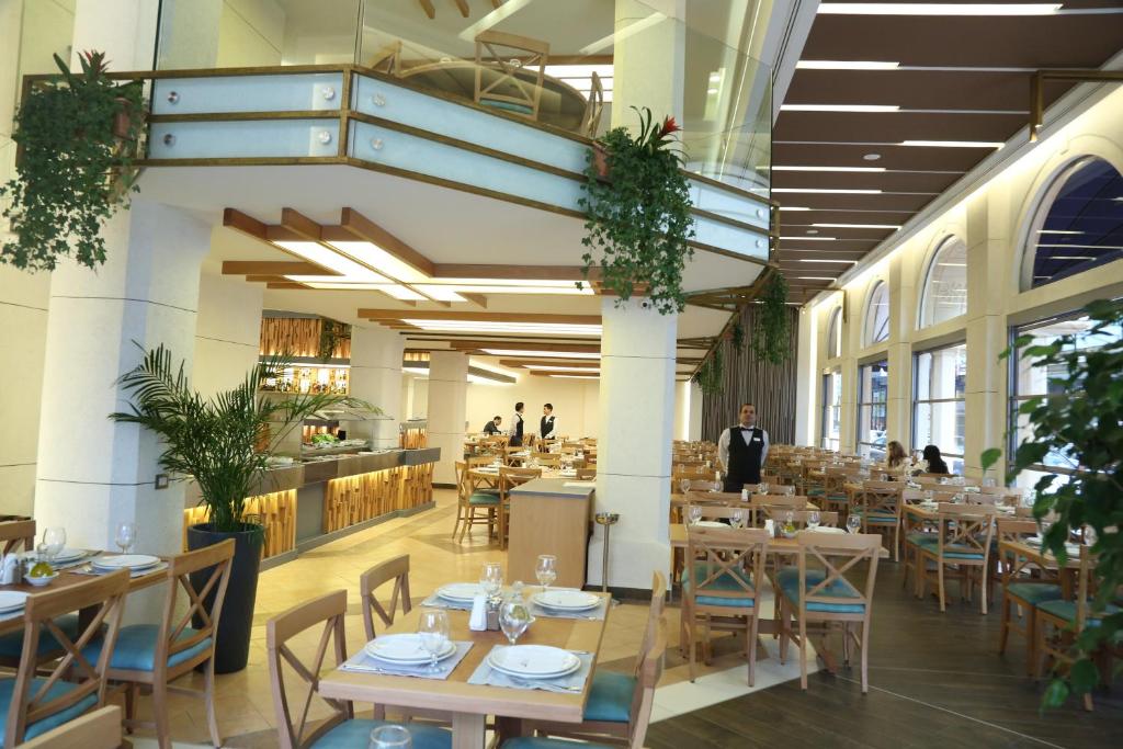 Restaurace v ubytování Serenada Golden Palace - Boutique Hotel
