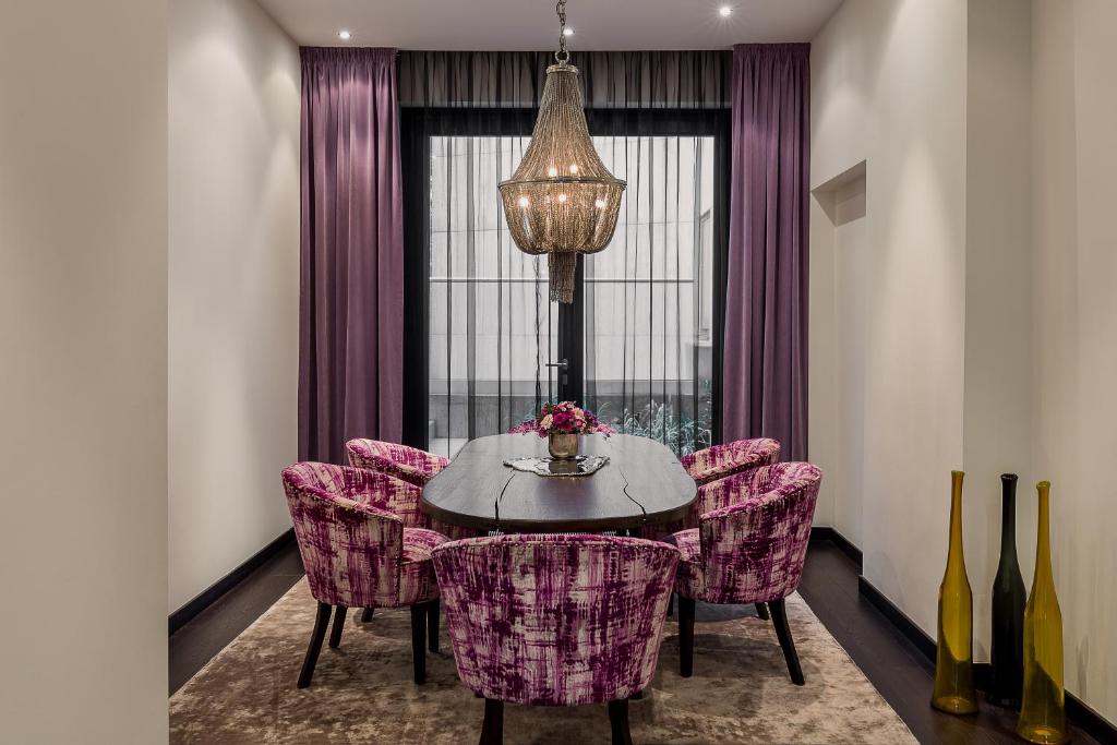 Hotel Zoo Berlin - Resim 38