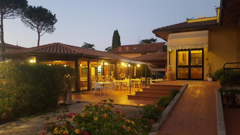 Budova, kde se hotel nachází