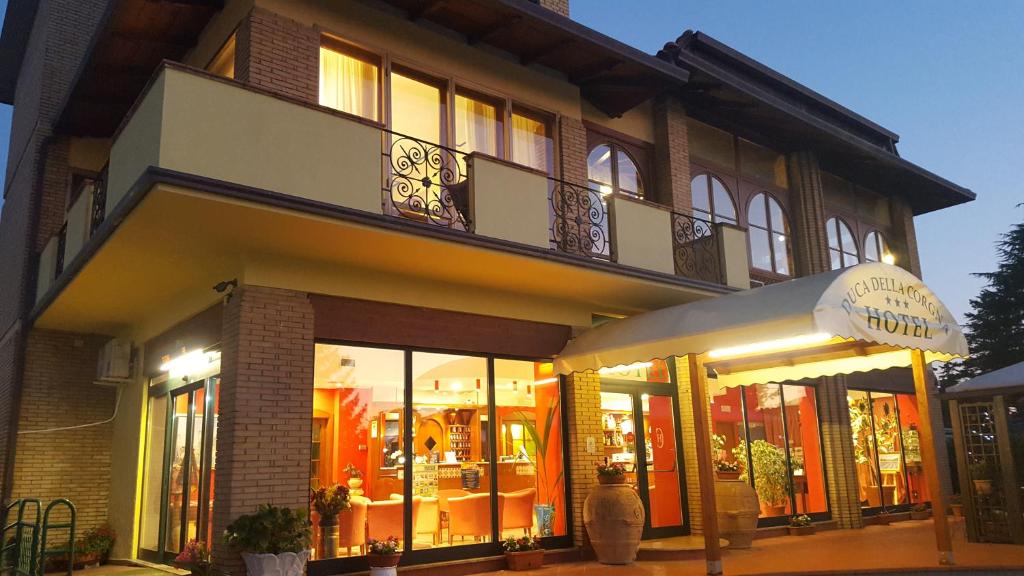 Budova, kde se hotel nachází