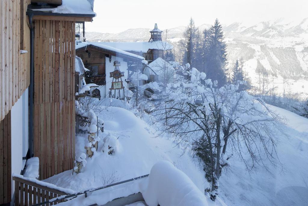 Chalet Alm Planai v zime