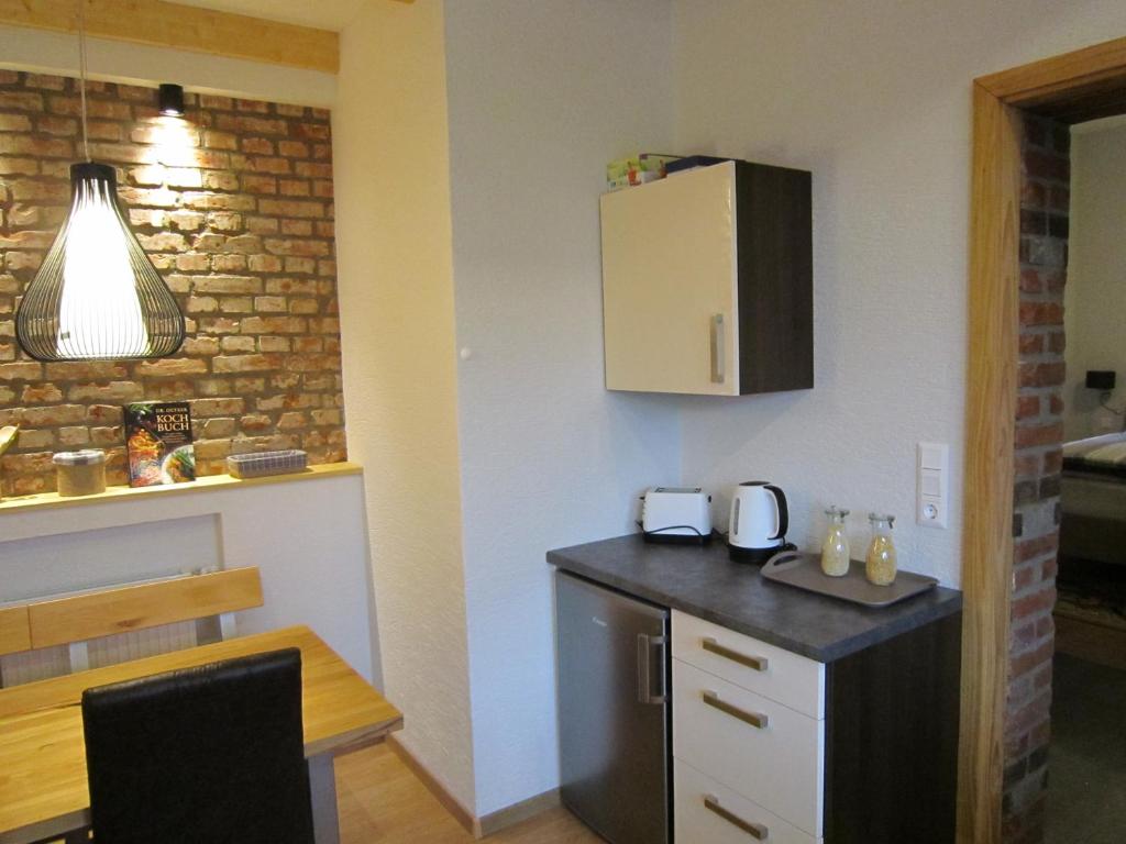 Kuchyň nebo kuchyňský kout v ubytování Ferienwohnung Eichelgasse Wertheim