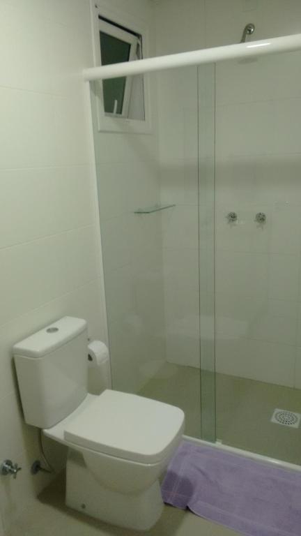  Apartamento novo frente para a piscina região nobre da praia dos Ingleses
