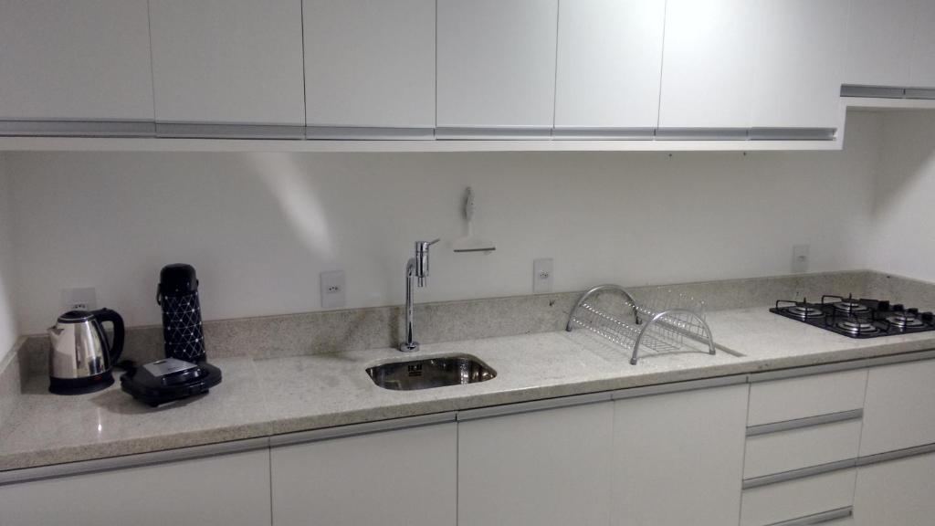 Apartamento novo frente para a piscina região nobre da praia dos Ingleses