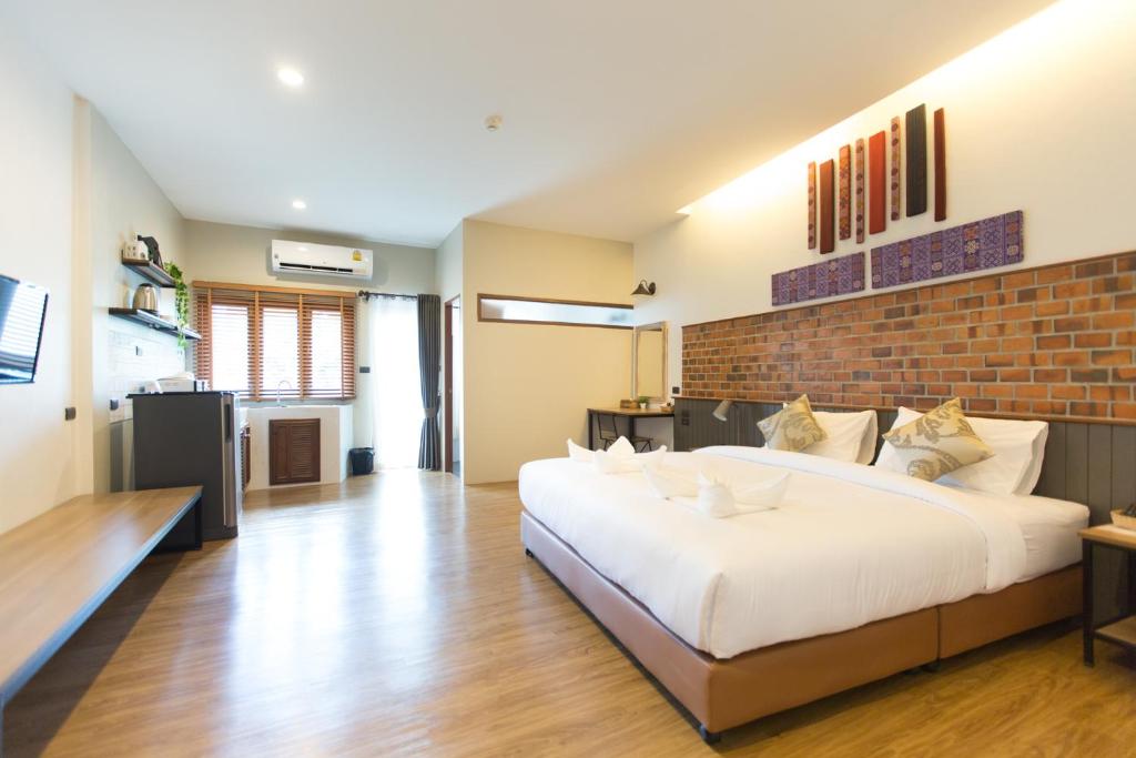 The Old City Wall Inn - Resim 16