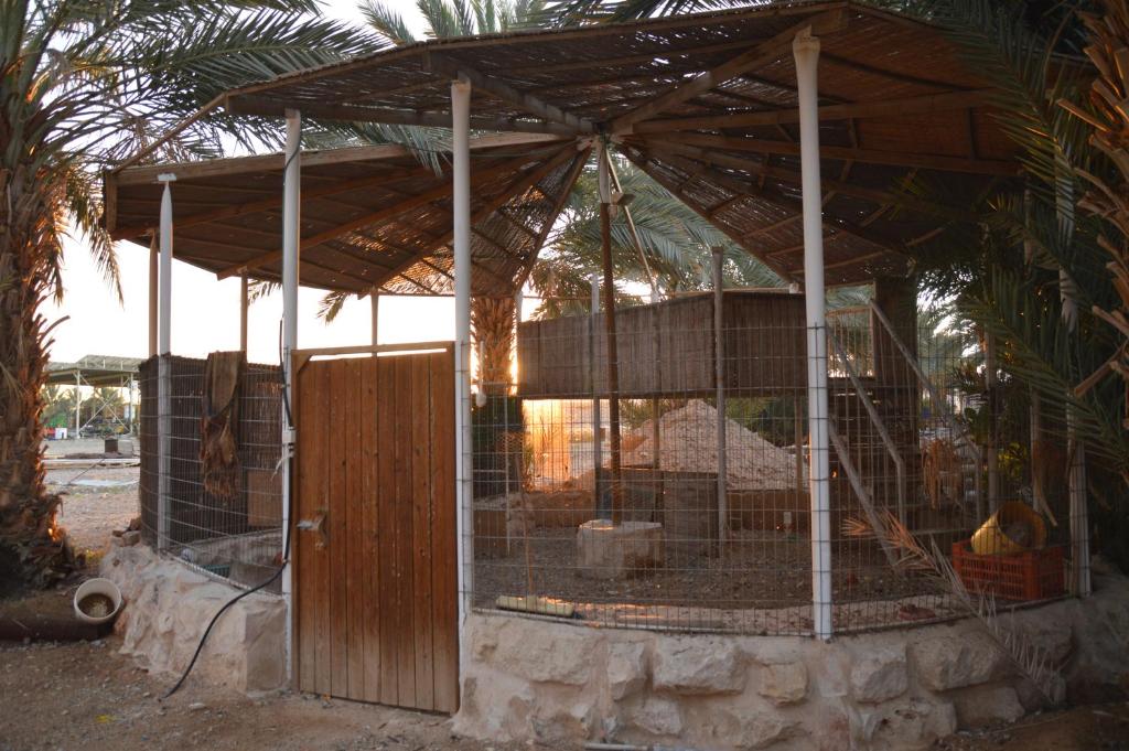 Foto dalla galleria di Shkutai Hottub Arava a Ẕofar