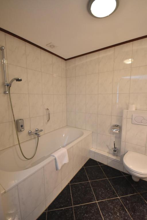 Koupelna v ubytování Hotel De Torenhoeve