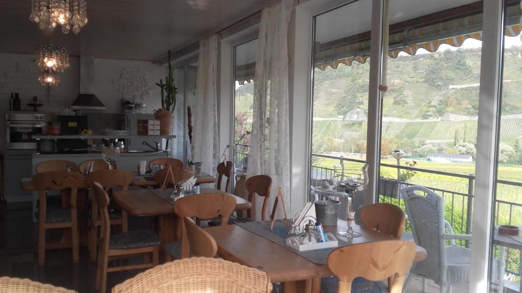 Restaurace v ubytování Gästehaus Moselblick