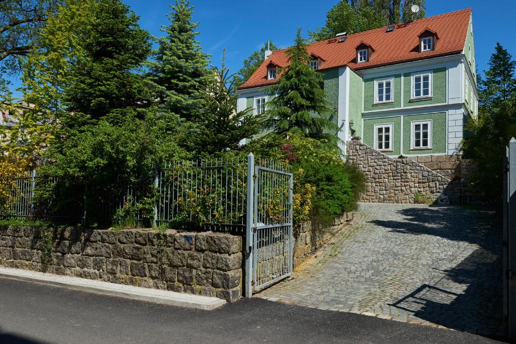 Hotel Stará Pekárna s privátním wellness - Resim 7