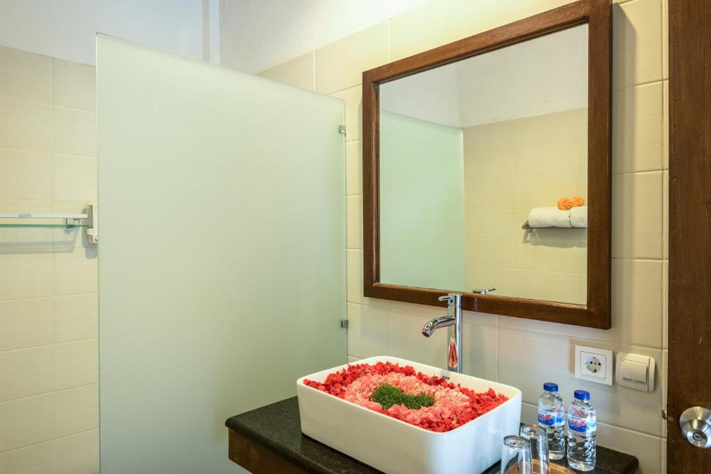Koupelna v ubytování Hotel Bunga Permai