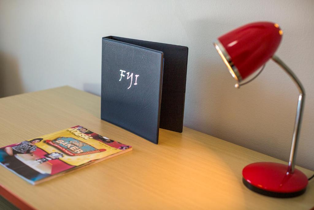 Melton Hotel Auburn - Resim 13