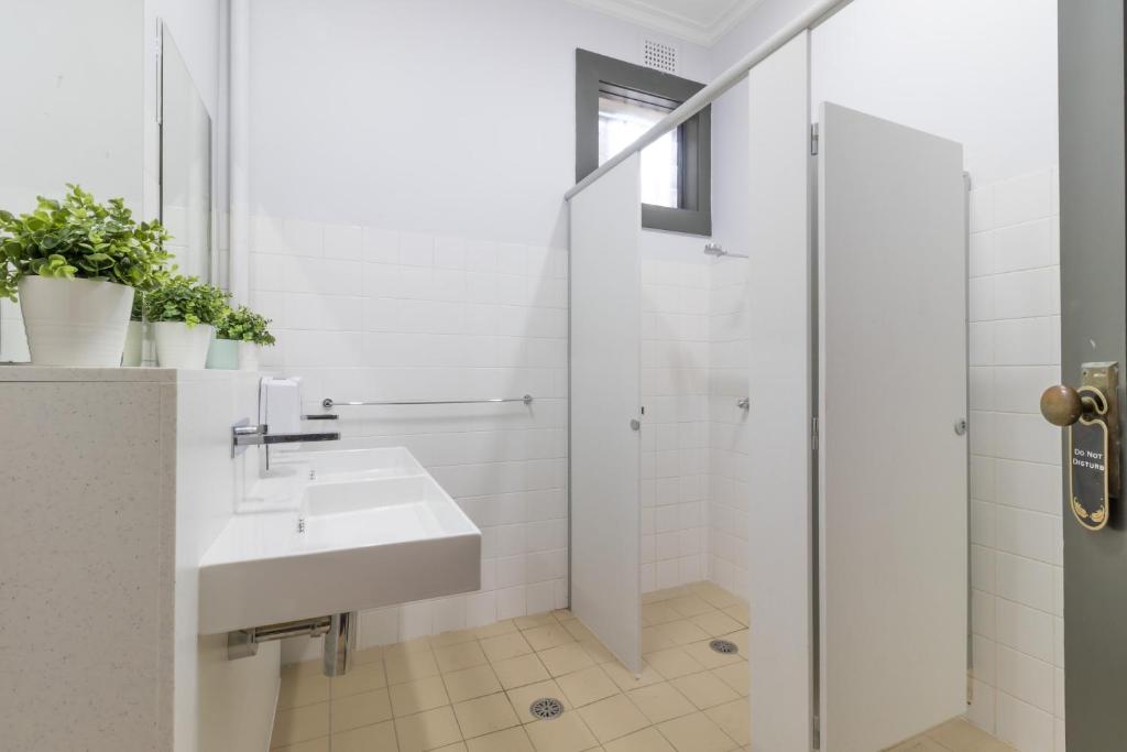 Royal Hotel Ryde - Resim 8