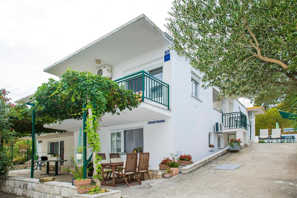 Budova, kde se apartmán nachází