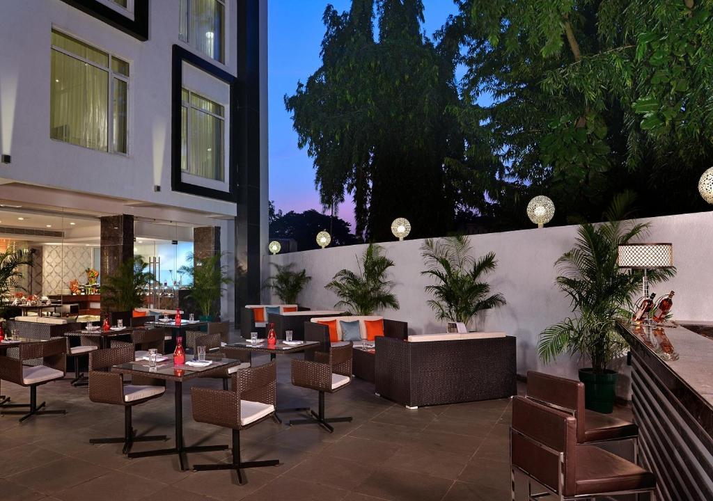 Posezení v ubytování Fortune Park Sishmo, Bhubaneswar - Member ITC Hotels' Group