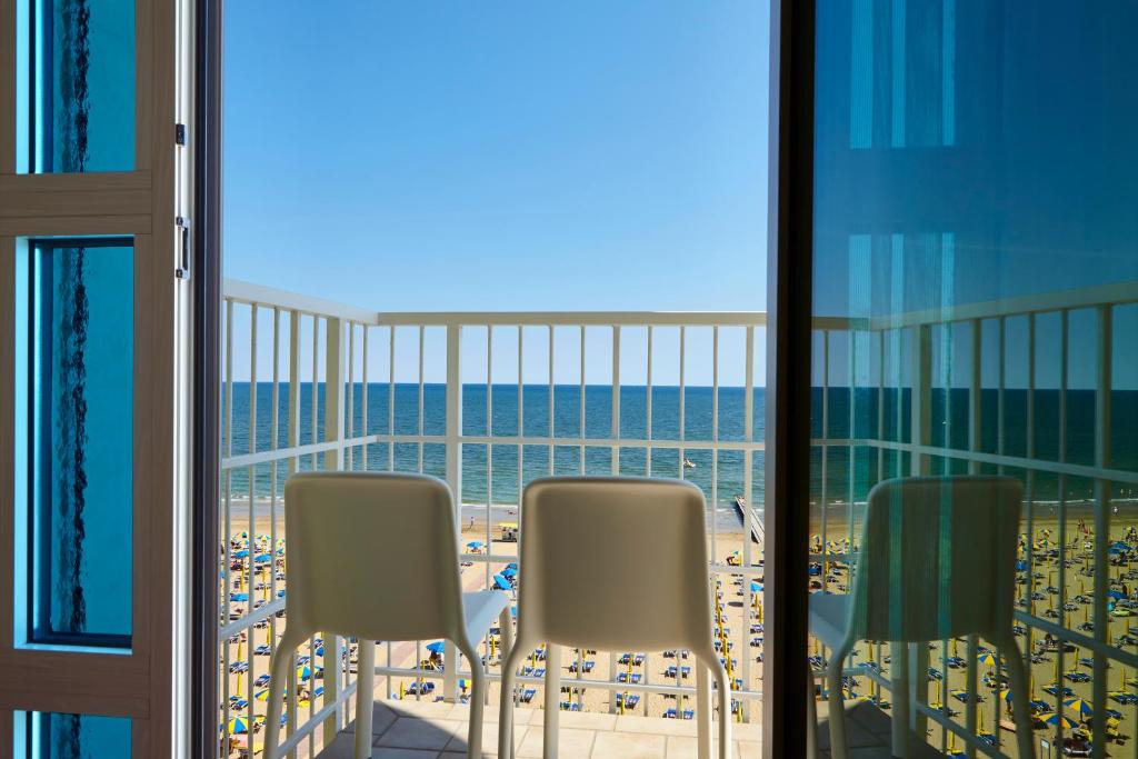 Nespecifikovaný výhled na moře nebo výhled na moře při pohledu z hotelu