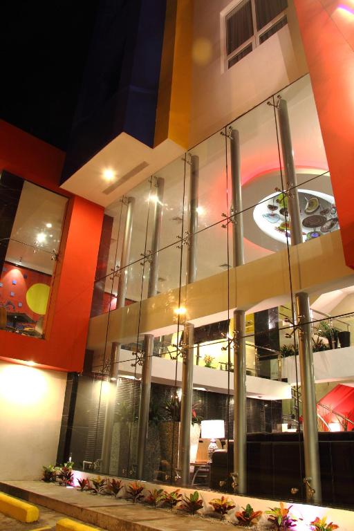 Hoone, kus hotell asub