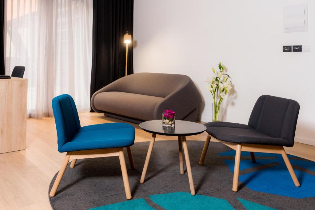 Posedenie v ubytovaní Hotel Academia