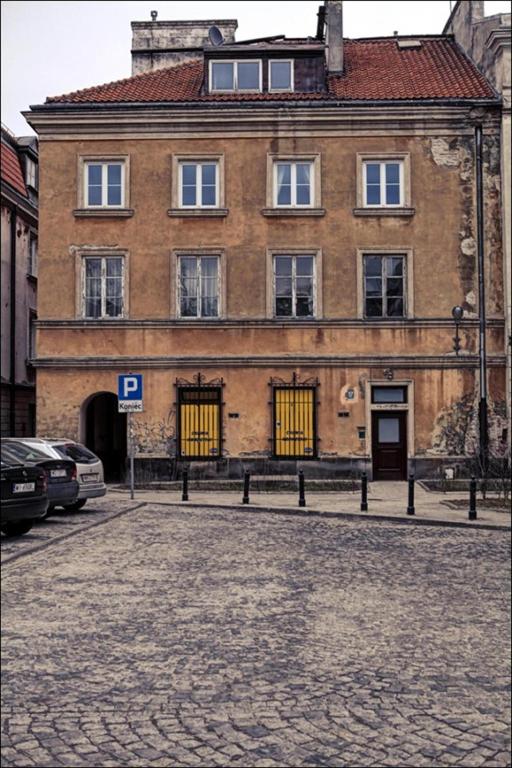 Budova, v ktorej sa apartmán nachádza