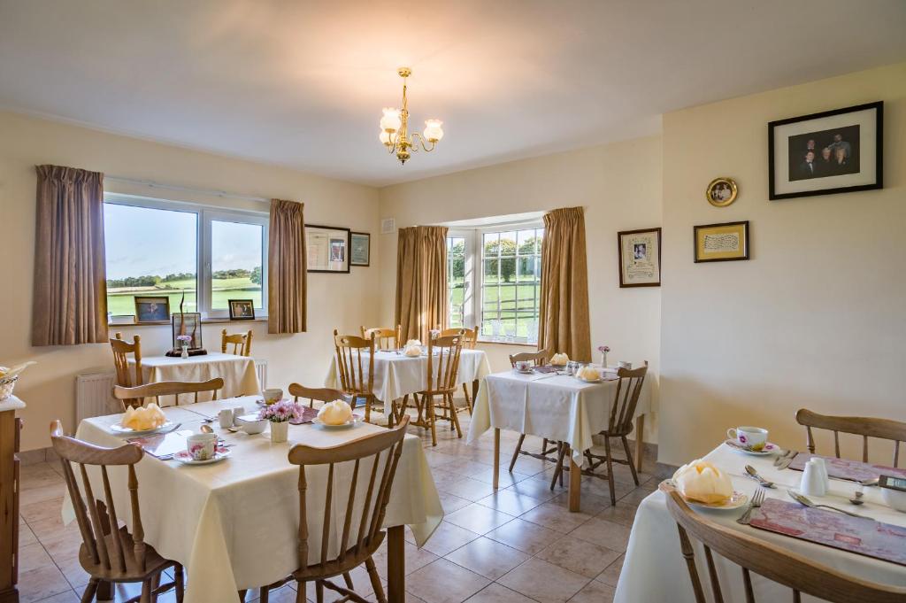 Posezení v ubytování Ballindrum Farm B&B
