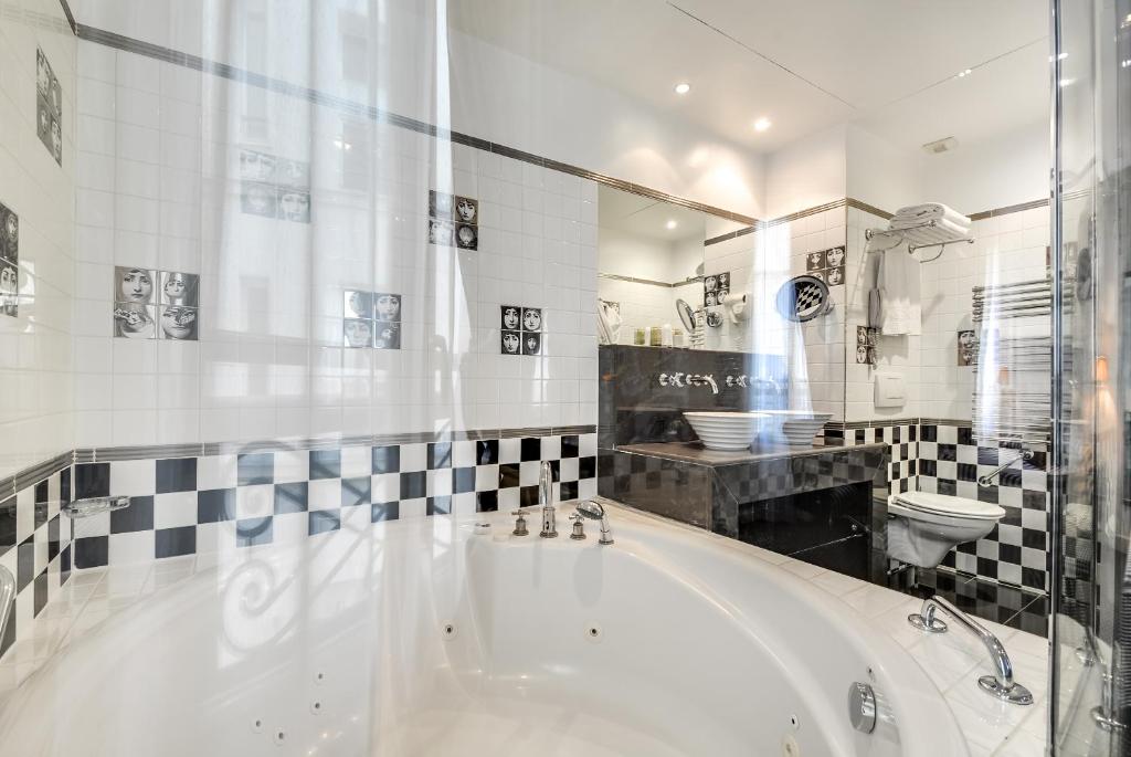 Villa Lutèce Port Royal - Resim 19