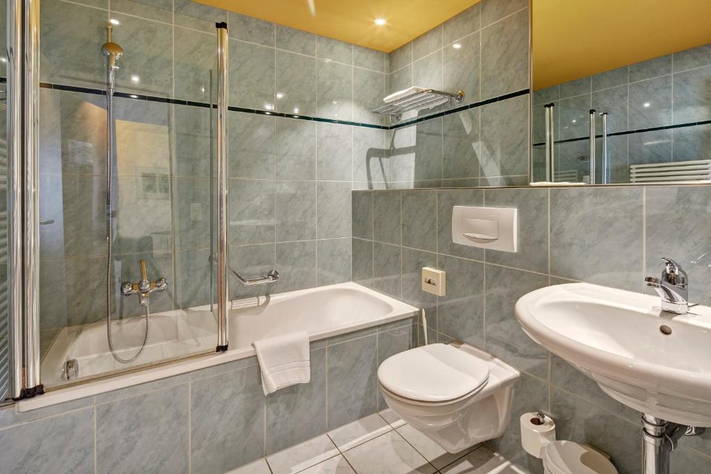 Koupelna v ubytování Hotel Berchtold