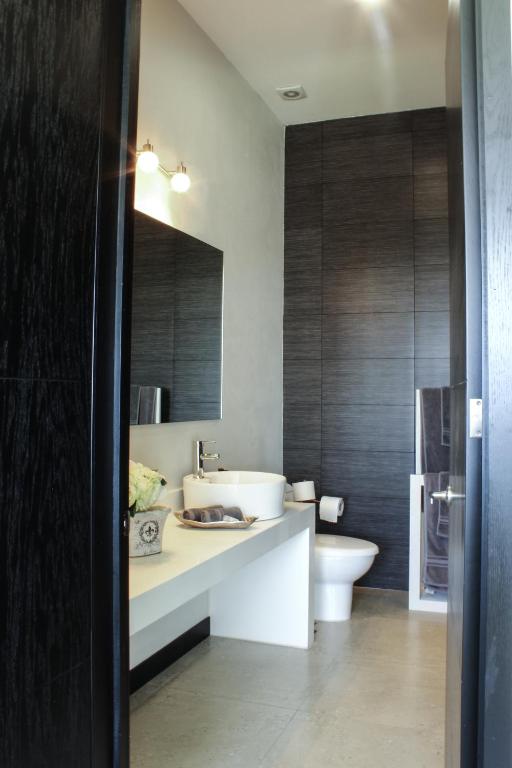Bagno di Laviu B&B Luxe Suites