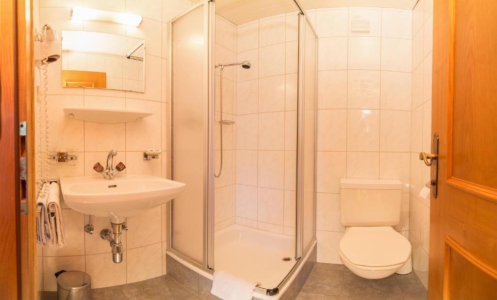 Koupelna v ubytování Haus Sonnenseit'n