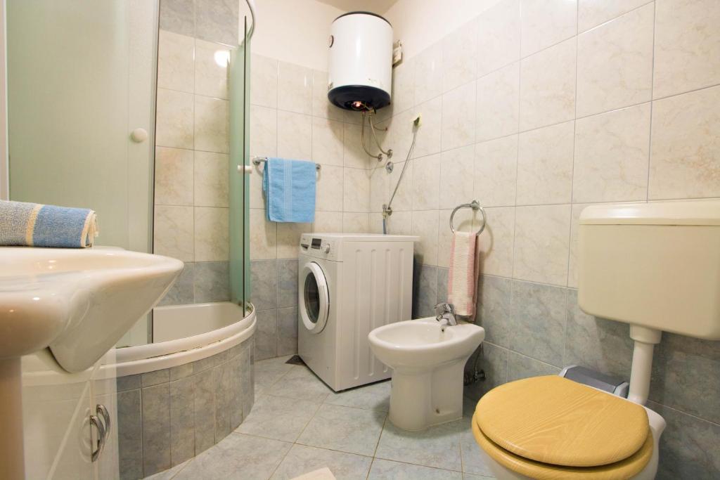 Kúpeľňa v ubytovaní Apartman juričić