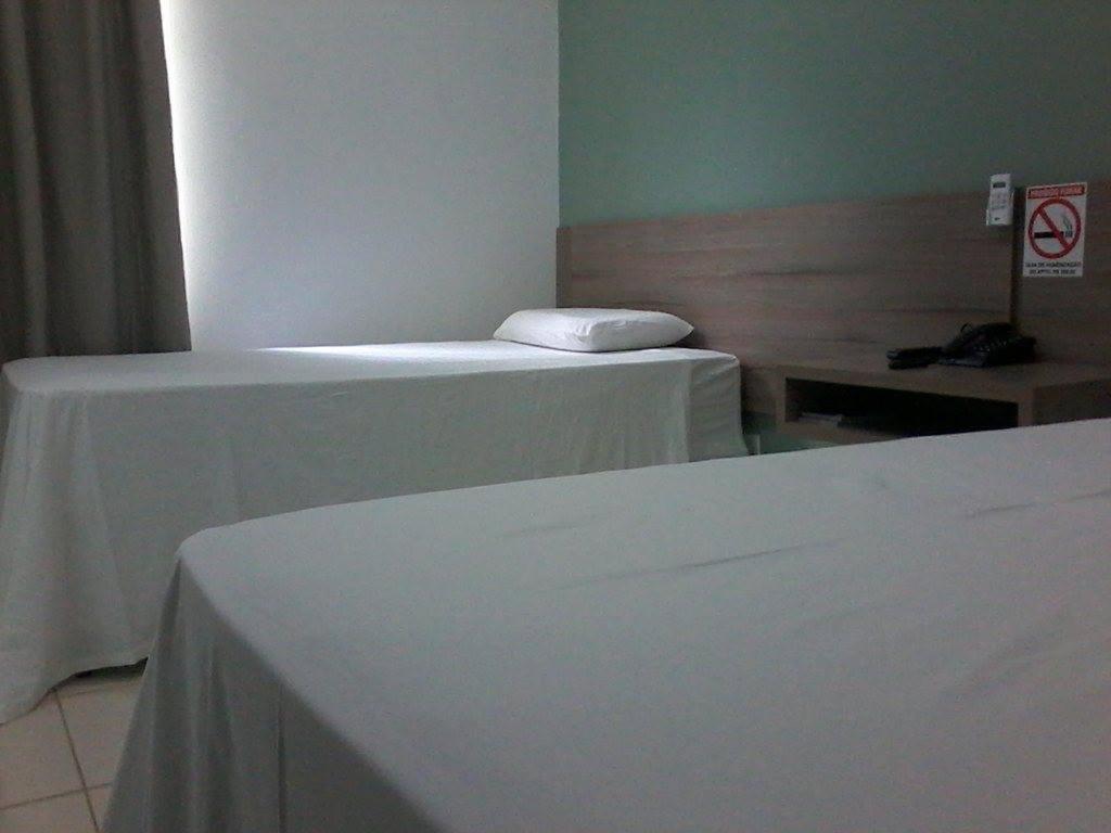  Hotel e Locadora Vizon