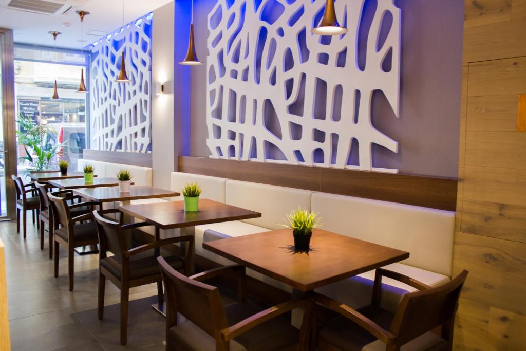 Hotel Gran Via - Resim 23