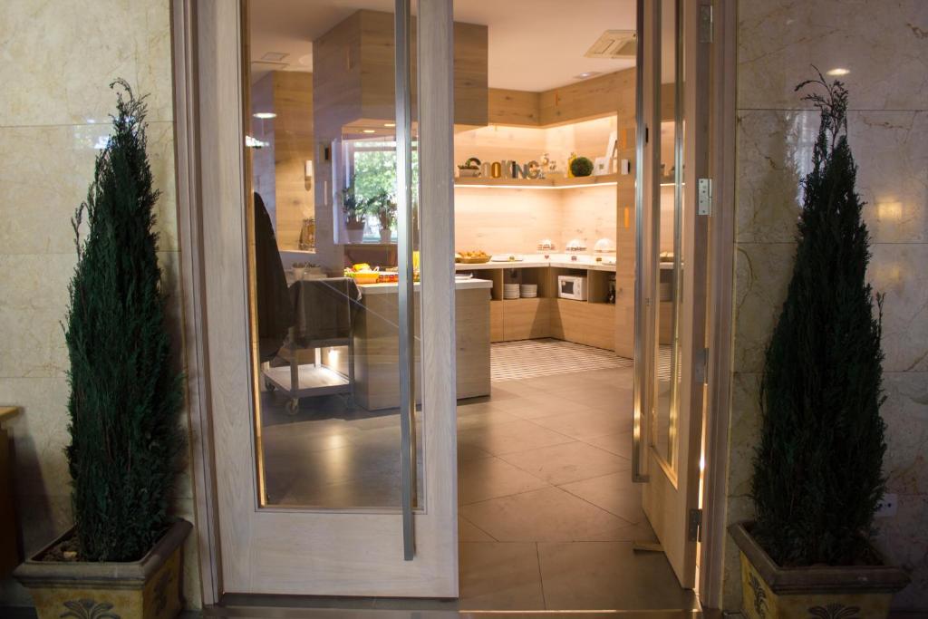 Hotel Gran Via - Resim 24