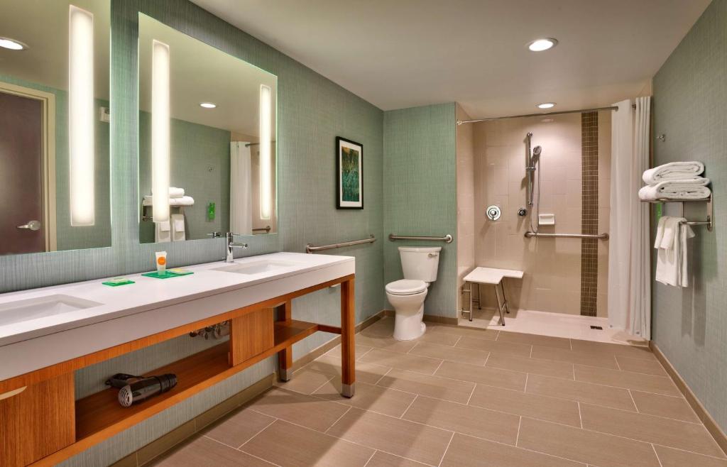 Hyatt Place Salt Lake City Farmington Station Park photo