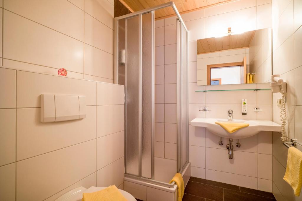 Hotel Landhaus Zillertal - 3