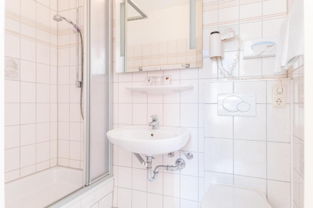 Koupelna v ubytování Hotel Bayernland