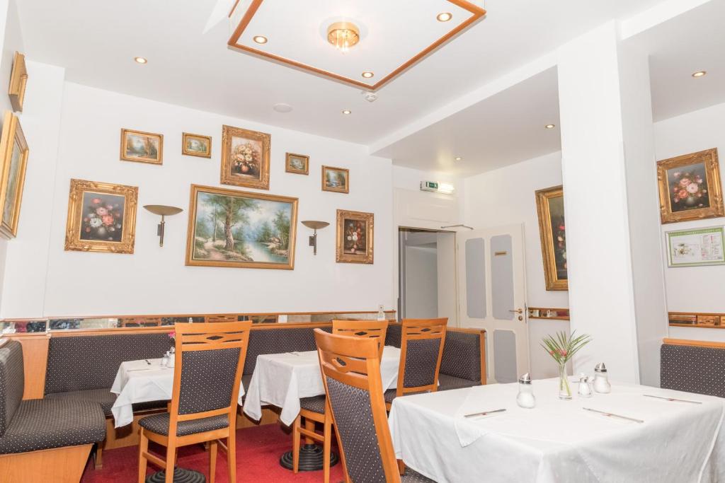 Posezení v ubytování Hotel Bayernland
