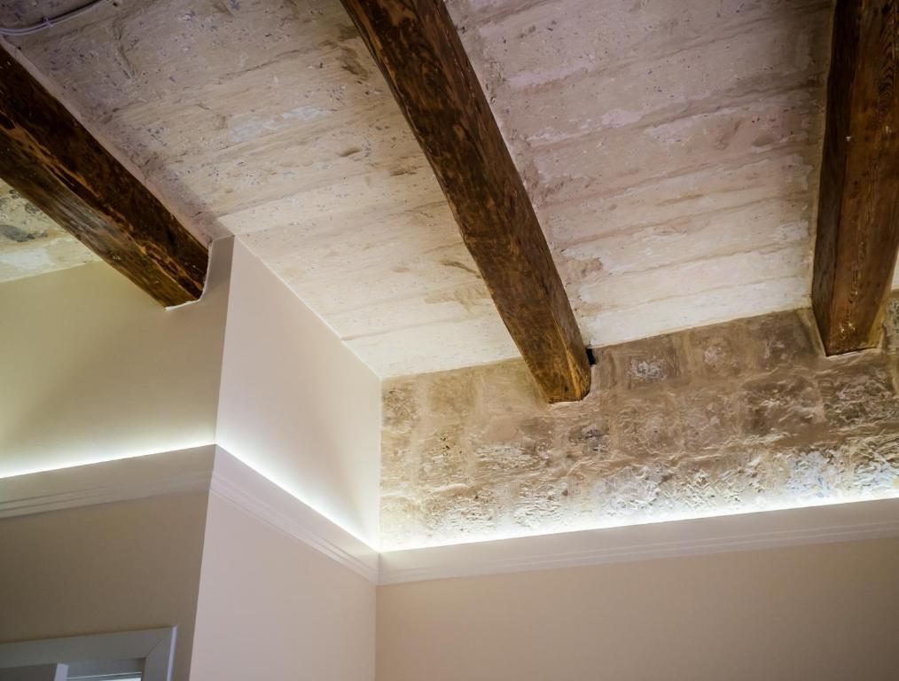 Tano's Boutique Guesthouse - 3