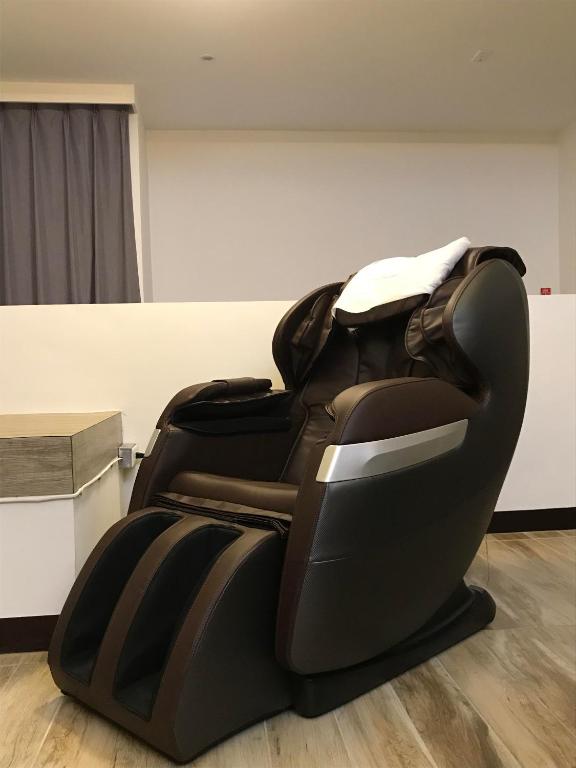 Posezení v ubytování M Garden Business Hotel