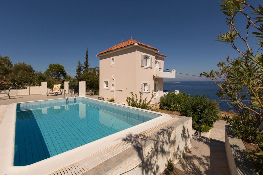 Bazén v ubytovaní Virginia Seaside Villas alebo v jeho blízkosti