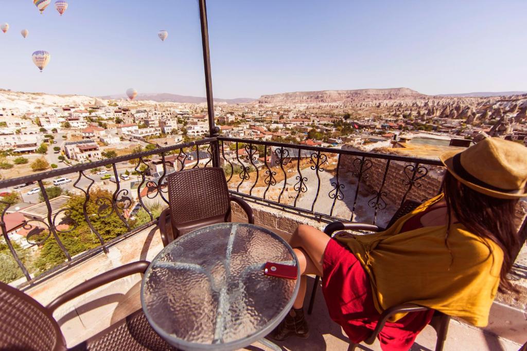 A balcony or terrace at Tulip Cave Suites