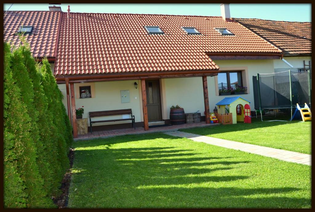 Nina Liptov - Casa De Vacaciones