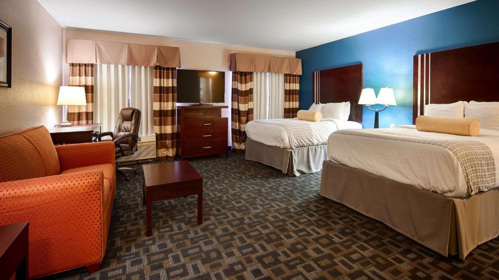 Best Western Plus Kalamazoo Suites photo