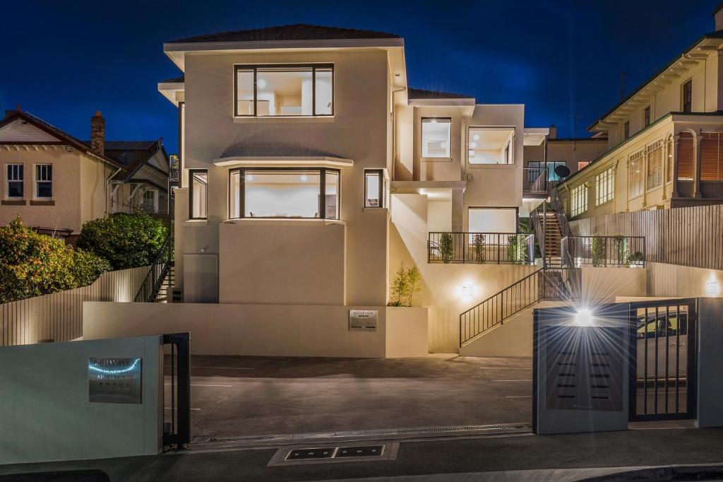 110 Hampden Apartments - 