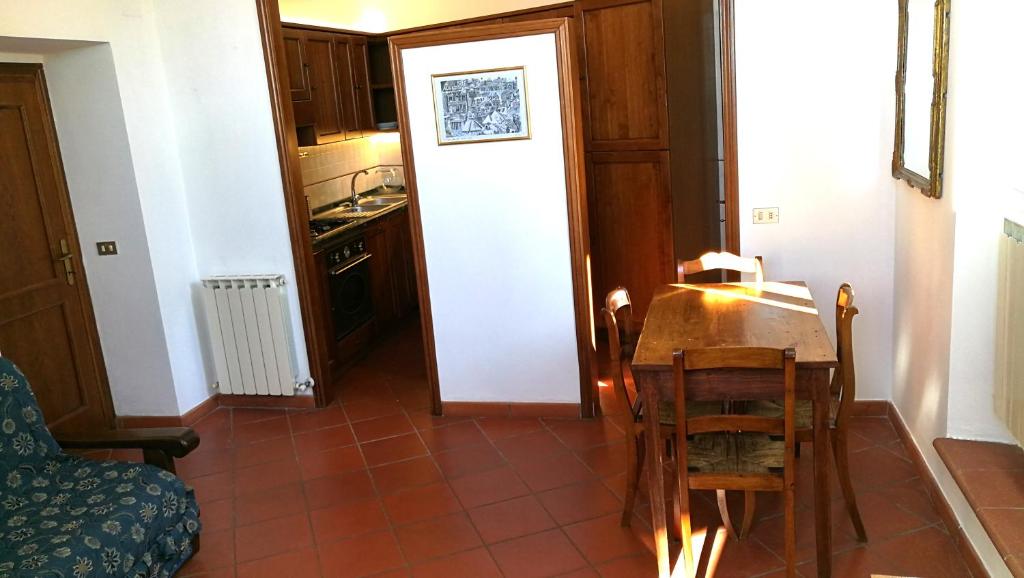 Kuchyň nebo kuchyňský kout v ubytování Palazzo Calocci appartamenti in Assisi