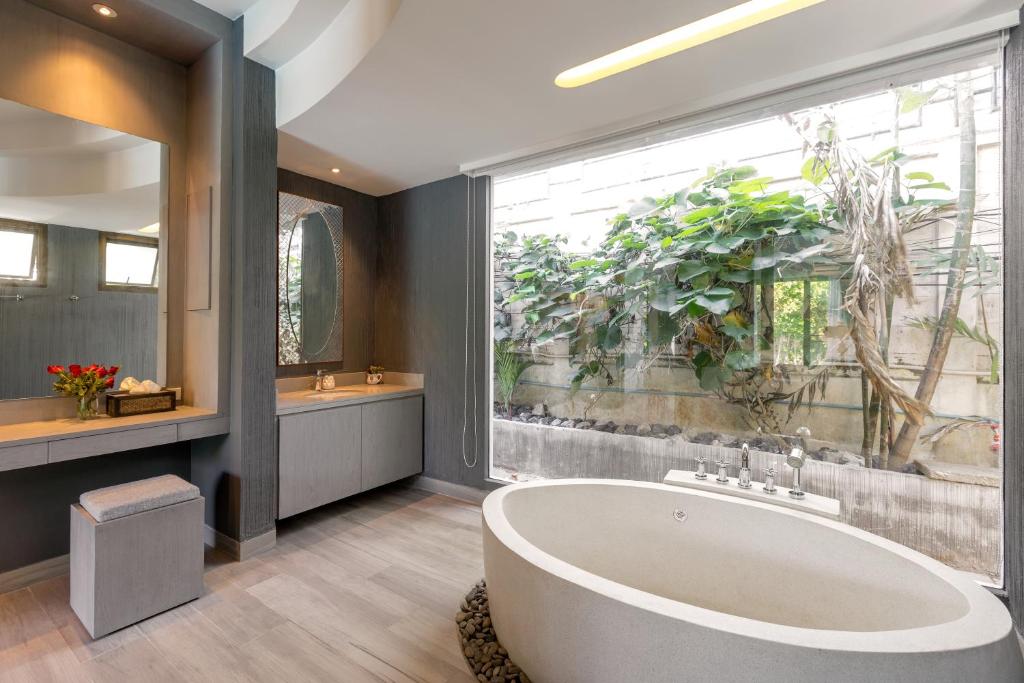 Karon Beach Pool Villa - Sha Extra Plus - 19